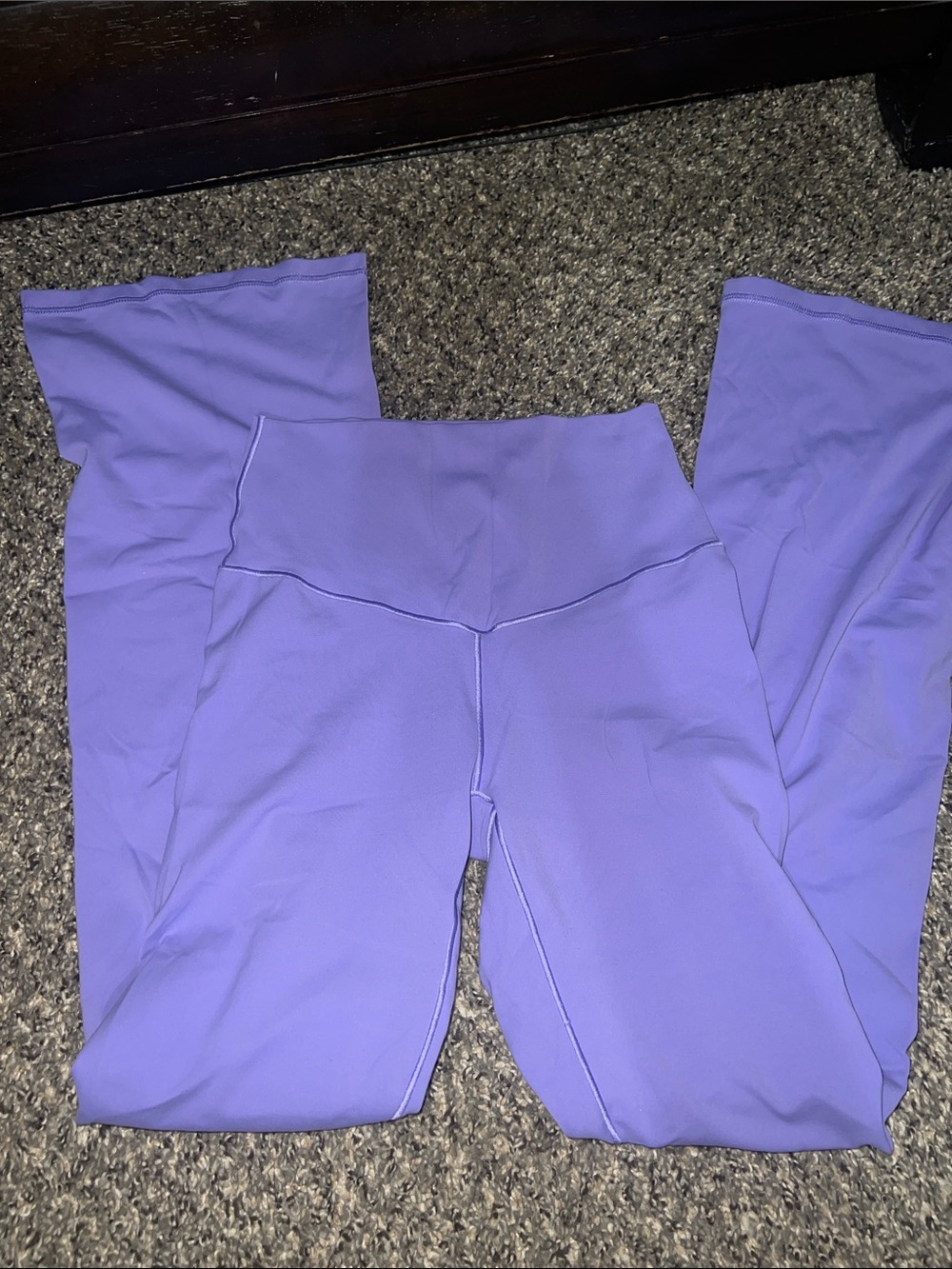 Women's High-Waist Lavender Leggings - Sleek Stretch